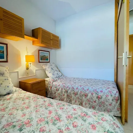 Apartamento Vistas Al Mar, Con Acceso Directo A La Playa, Piscina Y Parking Gratis!!! * Cambrils