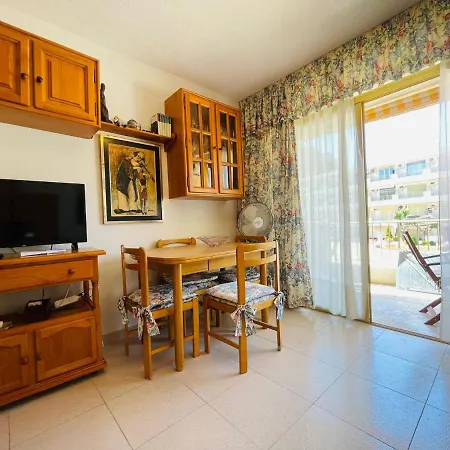 Apartamento Vistas Al Mar, Con Acceso Directo A La Playa, Piscina Y Parking Gratis!!! Apartment *